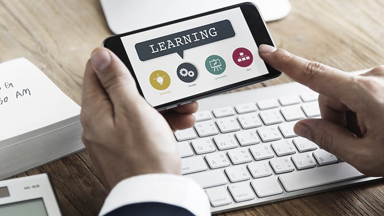 5 Benefits of Using Mobile Learning for Corporate Training[Infographic]