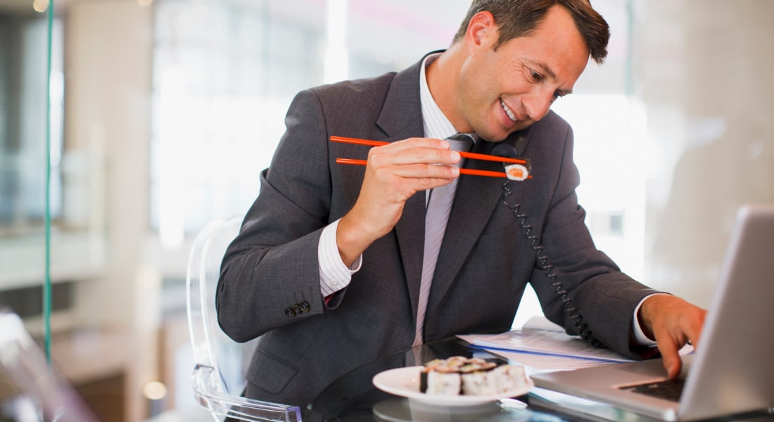 Microlearning: How to Train Busy Pros with Bite-Sized Learning?