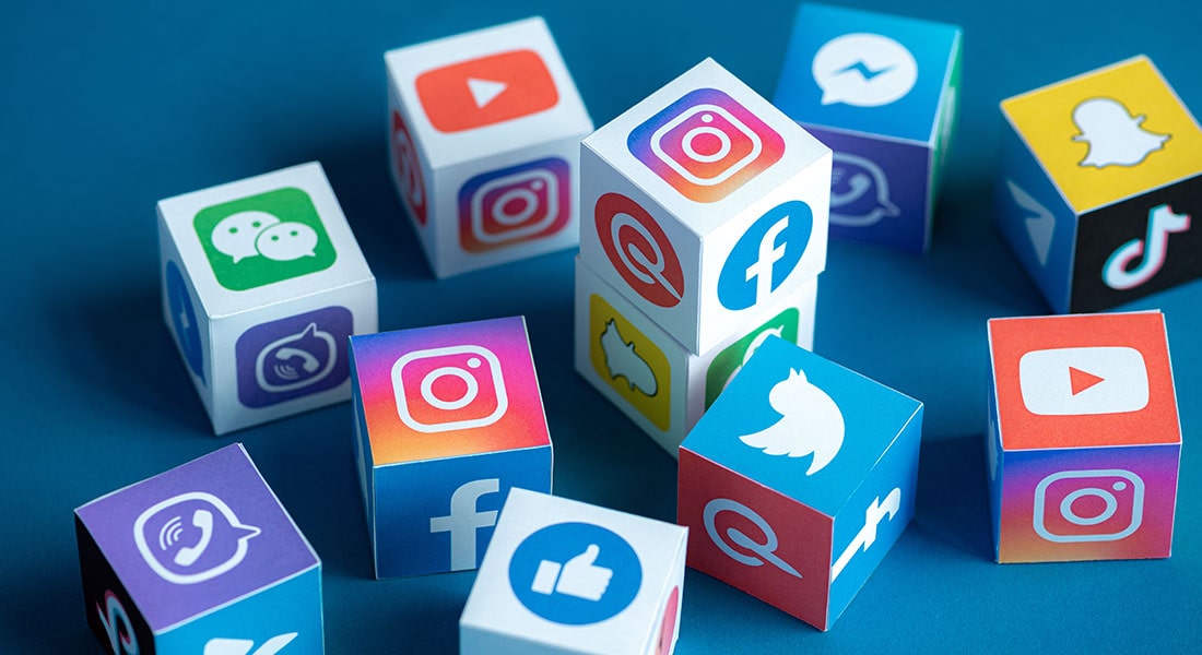 Riding the Wave: How Social Media Trends Revolutionize eLearning [Infographic]