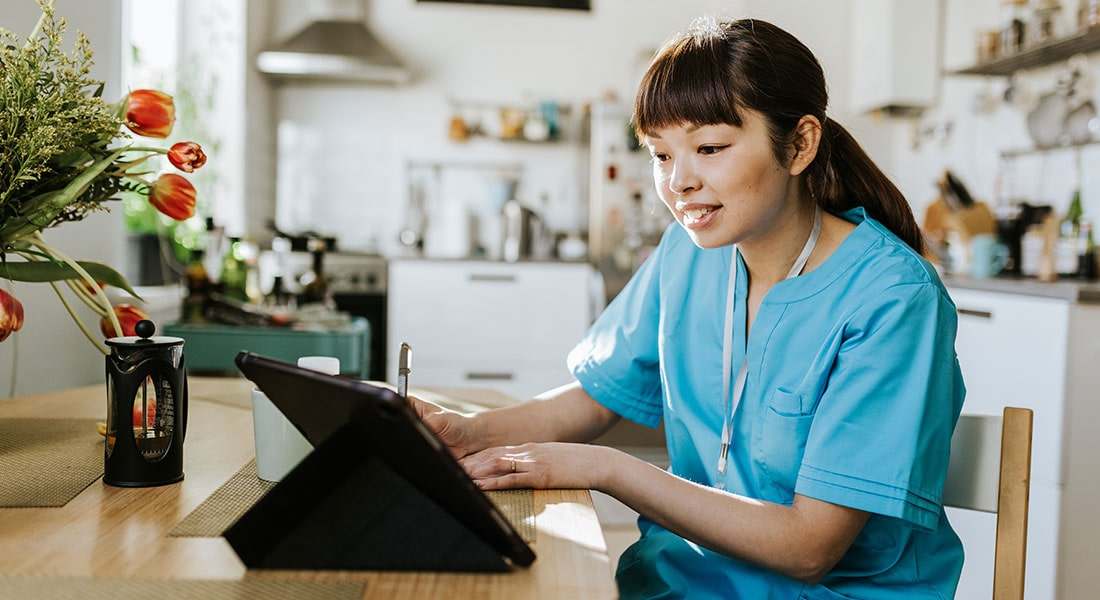 Top 5 Use Cases of Custom eLearning in Pharma and Healthcare Sector [Infographic]